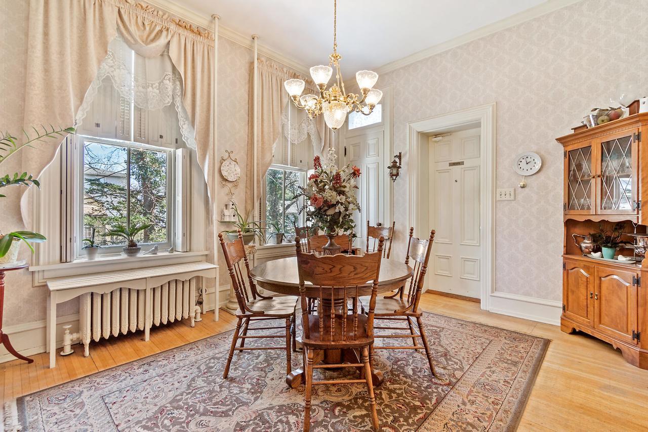 Lovelace Manor Bed And Breakfast Ланкастър Екстериор снимка