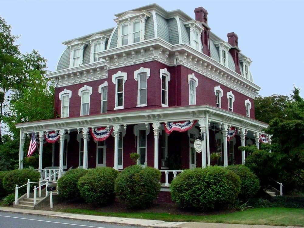 Lovelace Manor Bed And Breakfast Ланкастър Екстериор снимка